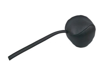 Kožený míček se šňůrkou